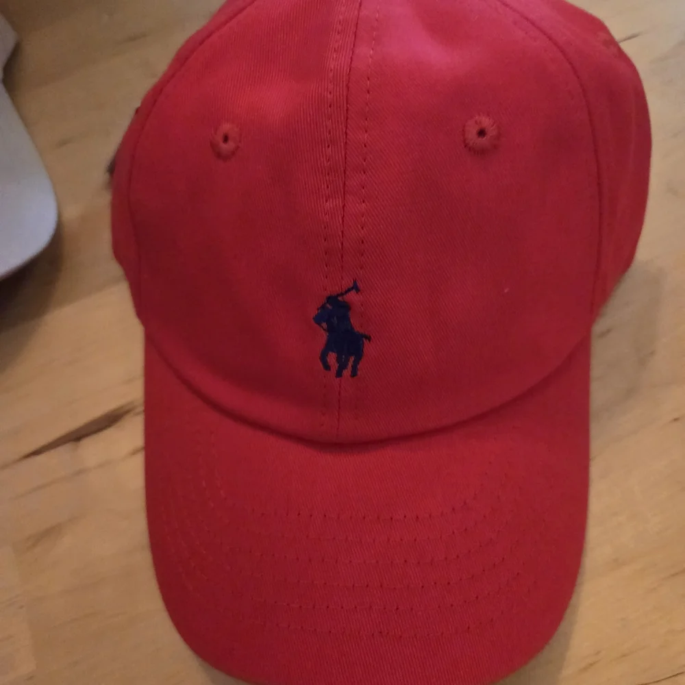 Polo by Ralph Lauren Bright Red Hat - Picture 4 of 5